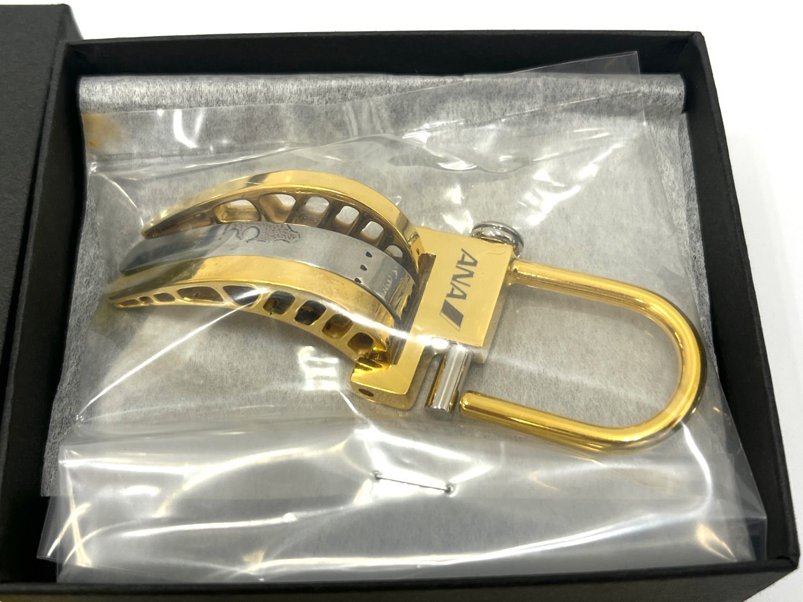 ANA bowing747タービンのキーホルダー 錆びない超合金】B747-400のタービンブレード キーホルダー