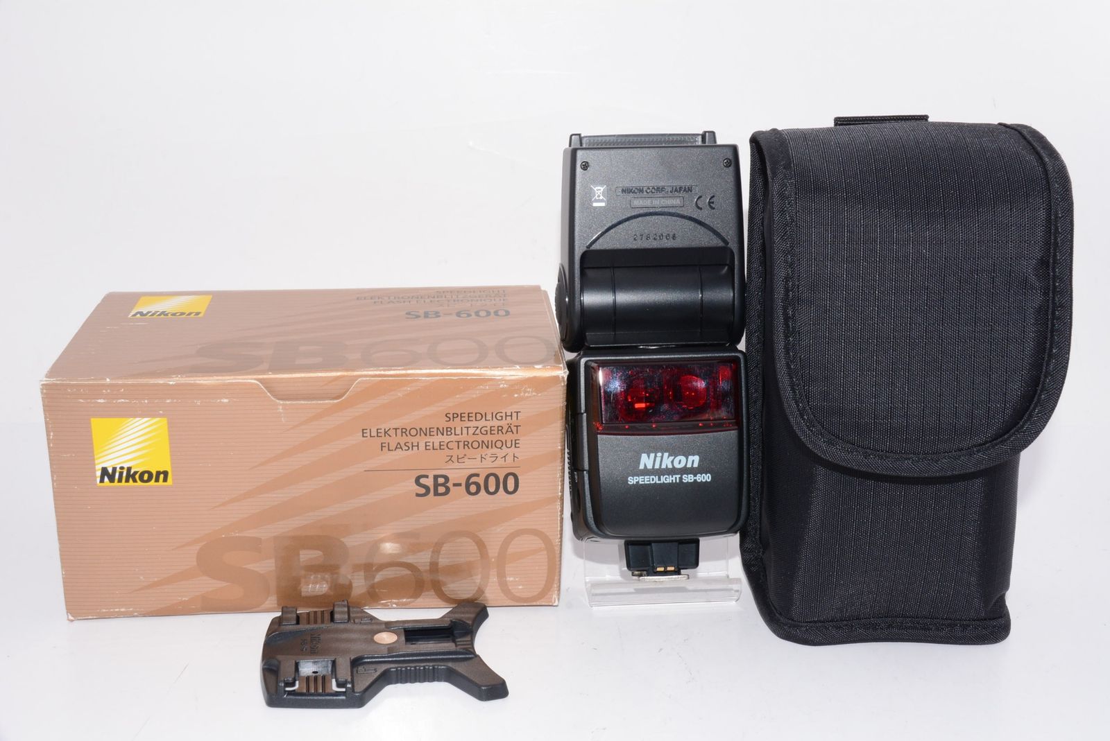 外観特上級】Nikon フラッシュ スピードライト SB-600 - メルカリ