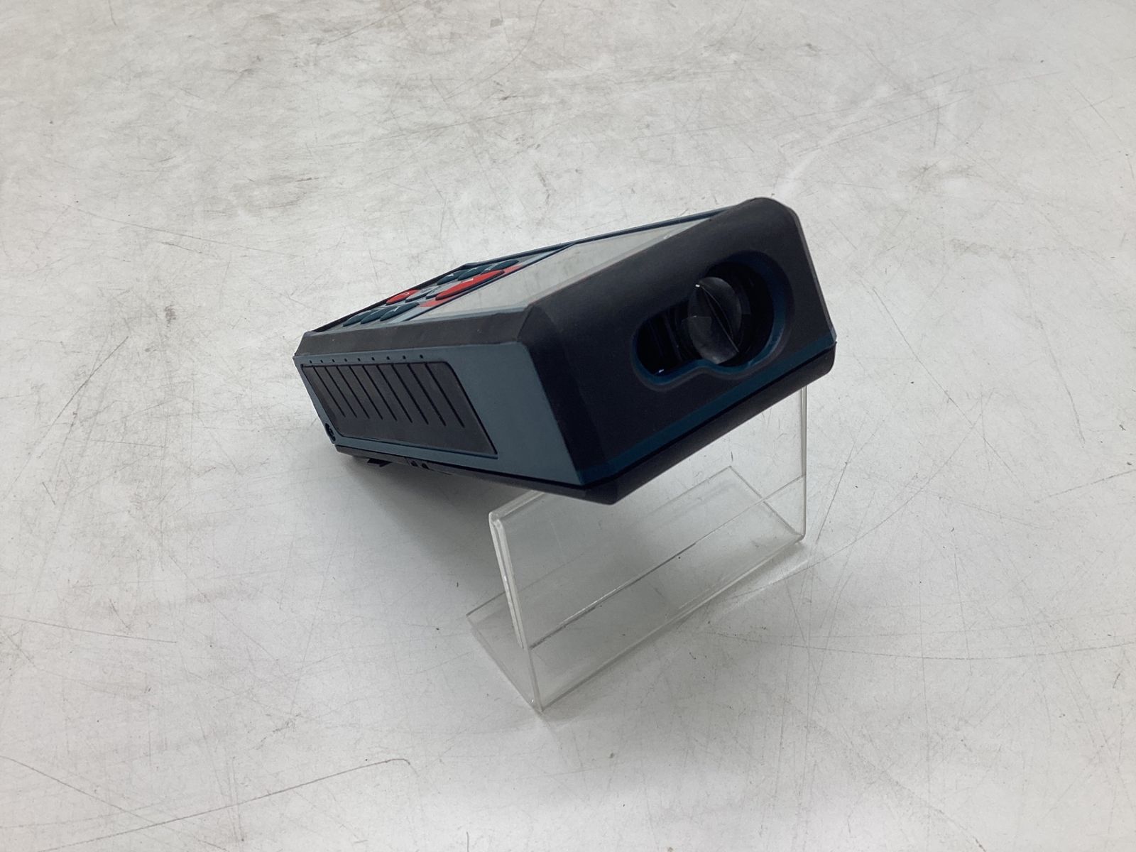 M01