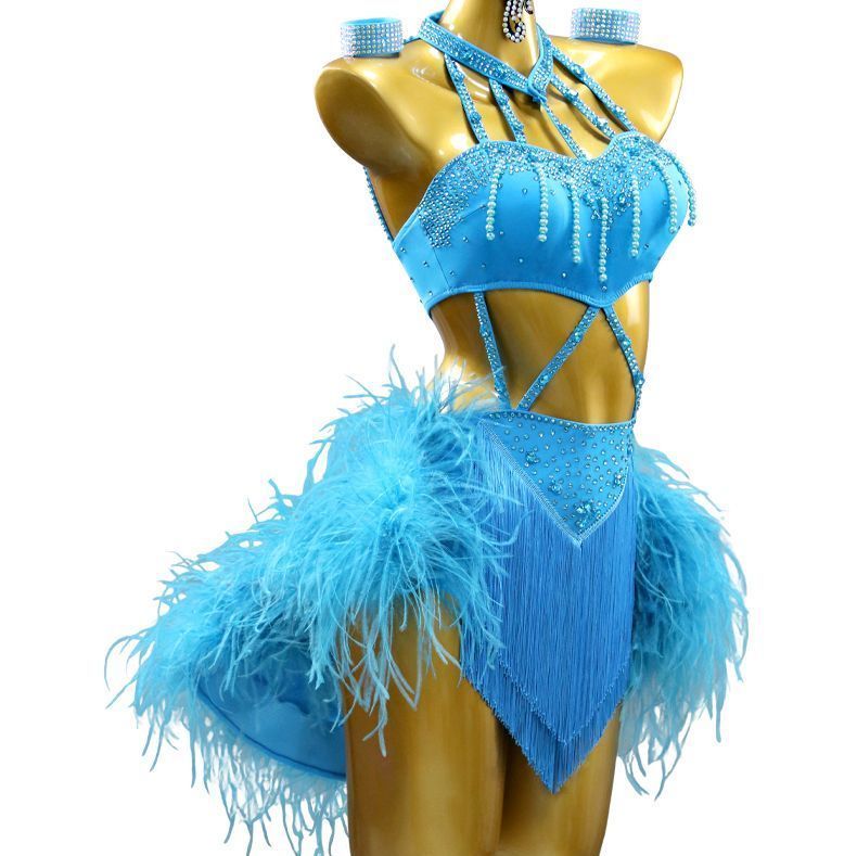 パーティー 演出服