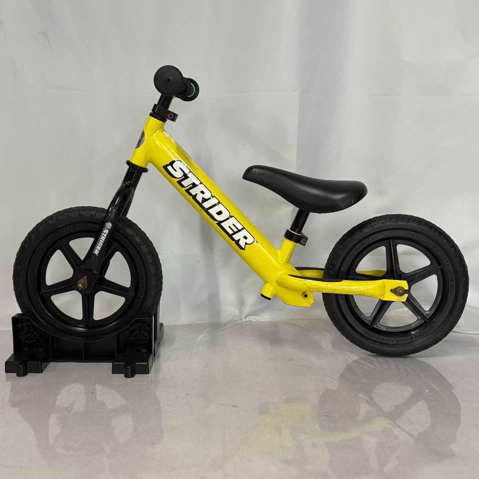 【絶品】 STRIDER 限定品 ストライダー メルカリ - イエロー ST-4 自転車本体