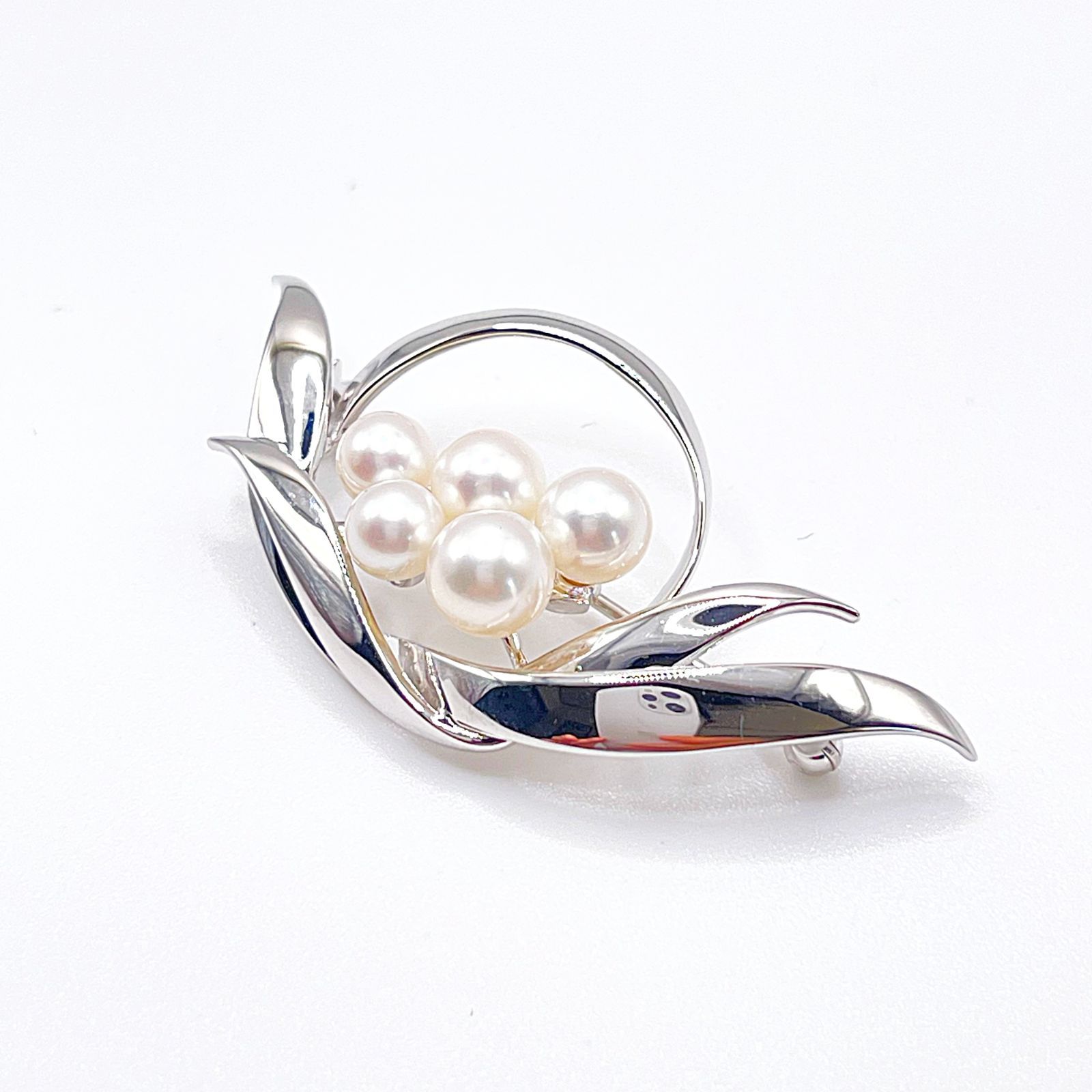 美品✨MIKIMOTO ミキモト パール　11球　ブローチ　コサージュ　リボン ミキモト 4.4mm サークル ベビーパール ブローチ 付属品セット