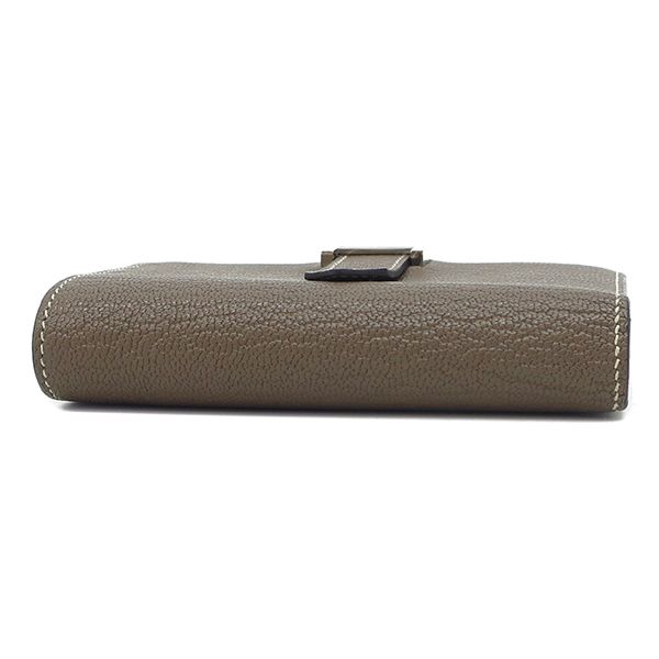 エルメス HERMES 三つ折り財布 ベアン コンビネ シェーブル エトゥープ シルバー金具 グレージュ  B刻印（2023年製）【中古】 HERMES（エルメス） （新品・未使用品）エルメス ベアン コンビネ