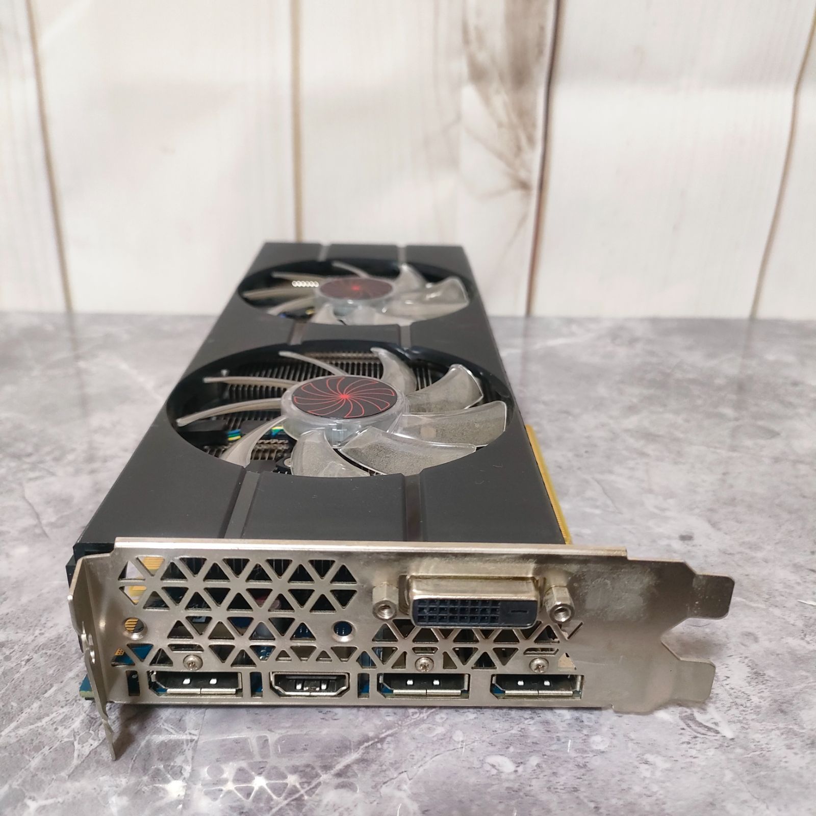  NVIDIA GeForce GTX 1080 8 GB グラフィックボード GPU グラフィックボード グラボ ビデオカード PCパーツ