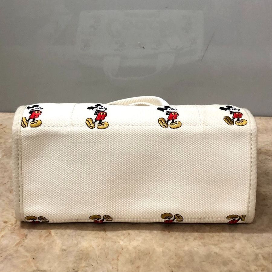 coach カーゴトート26.ディズニーバッグ　ミッキー　CAE70 公式】COACH – コーチ | 【DISNEY X COACH】カーゴ トート
