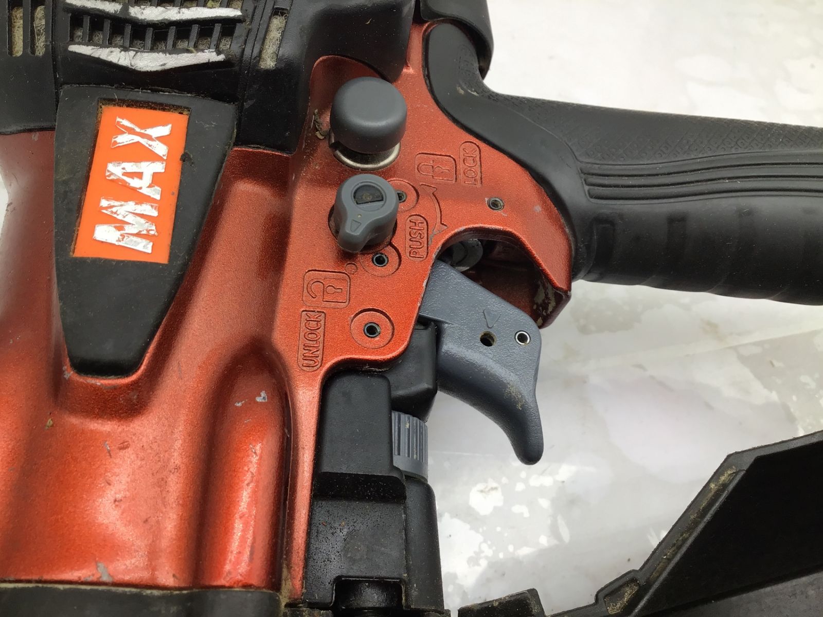 マイスターレッド