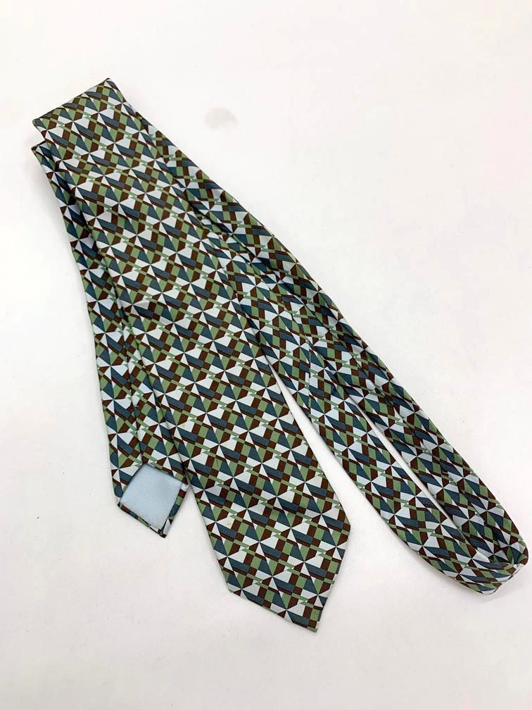 美品 HERMES エルメス ジャガード 格子柄 ネクタイ グリーン 緑 HERMES エルメス シルク100% 総柄 グリーン ネクタイ 緑