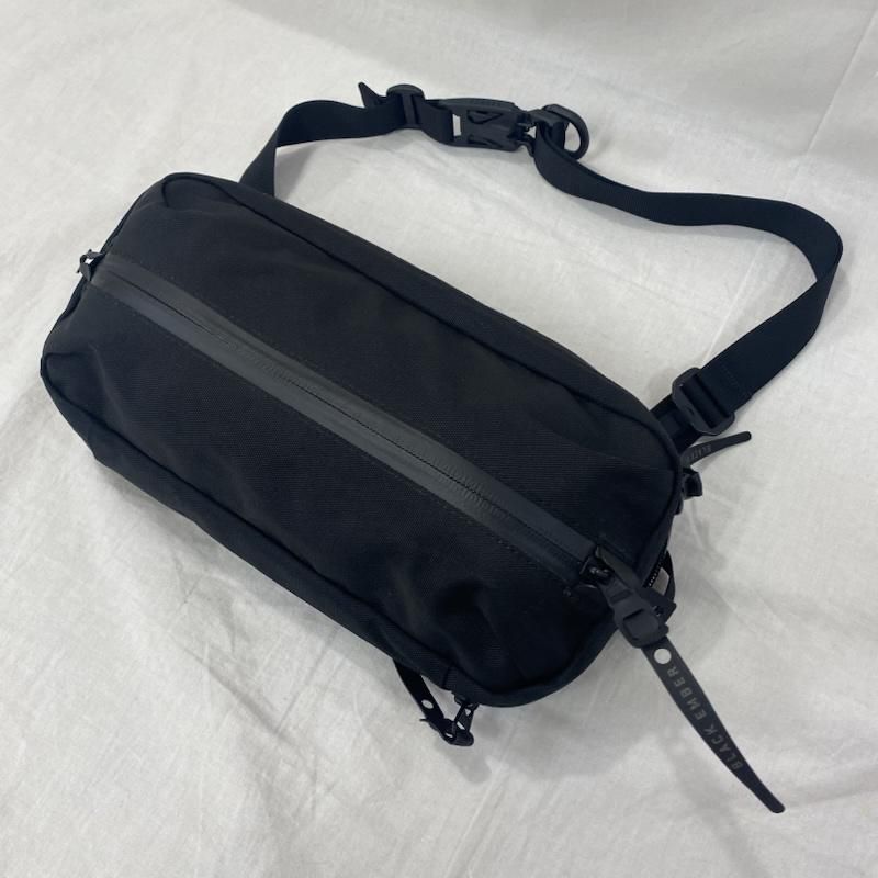 古着 ボディバッグ BLACK EMBER ブラックエンバー TKS TECH KIT SLING black