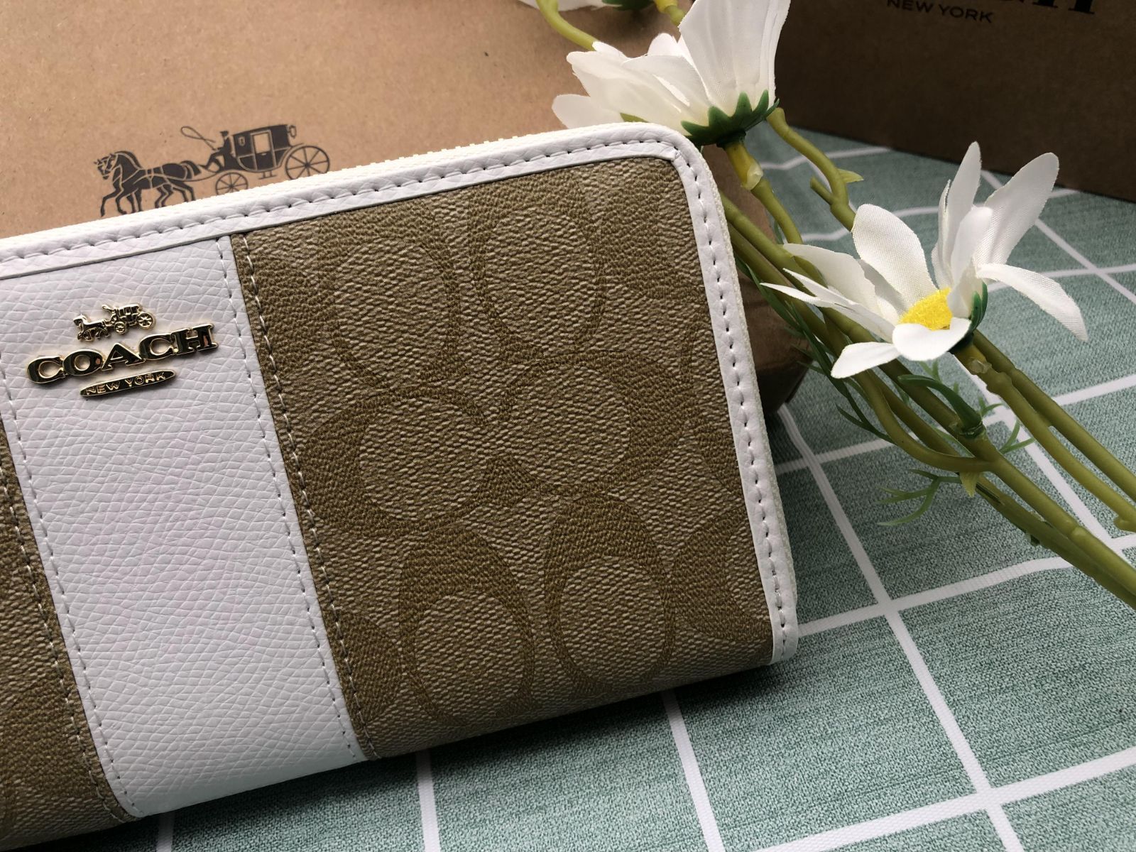 コーチCOACH 長財布 財布 新品未使用 クーポン配布 ロゴ シグネチャー 