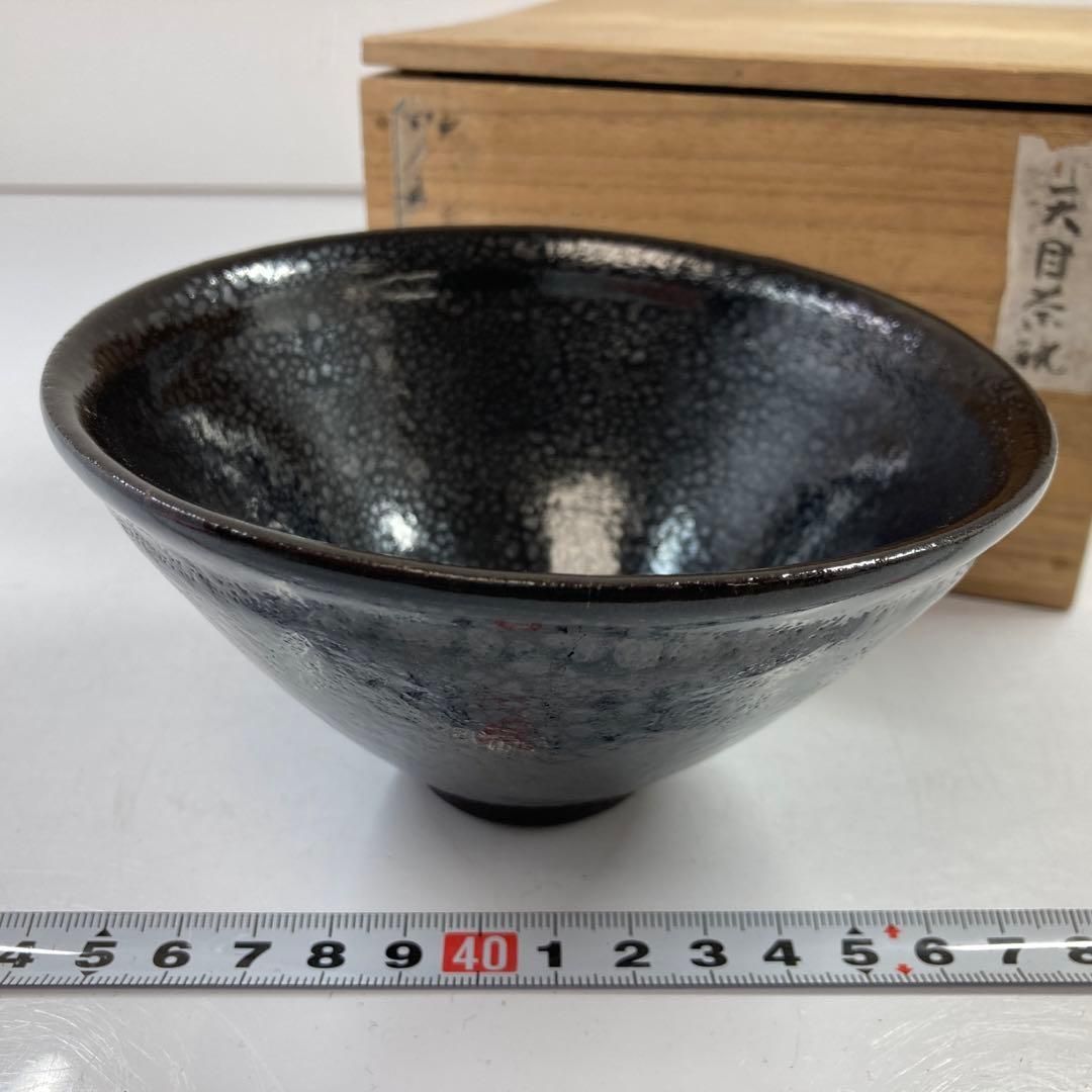 中国古玩　油滴天目茶碗　木箱付　直径12.8㎝　本Y5-0306①タルニ 中国古玩 油滴天目茶碗 木箱付 直径12.8㎝ 本Y5-0306①タルニ - メルカリ