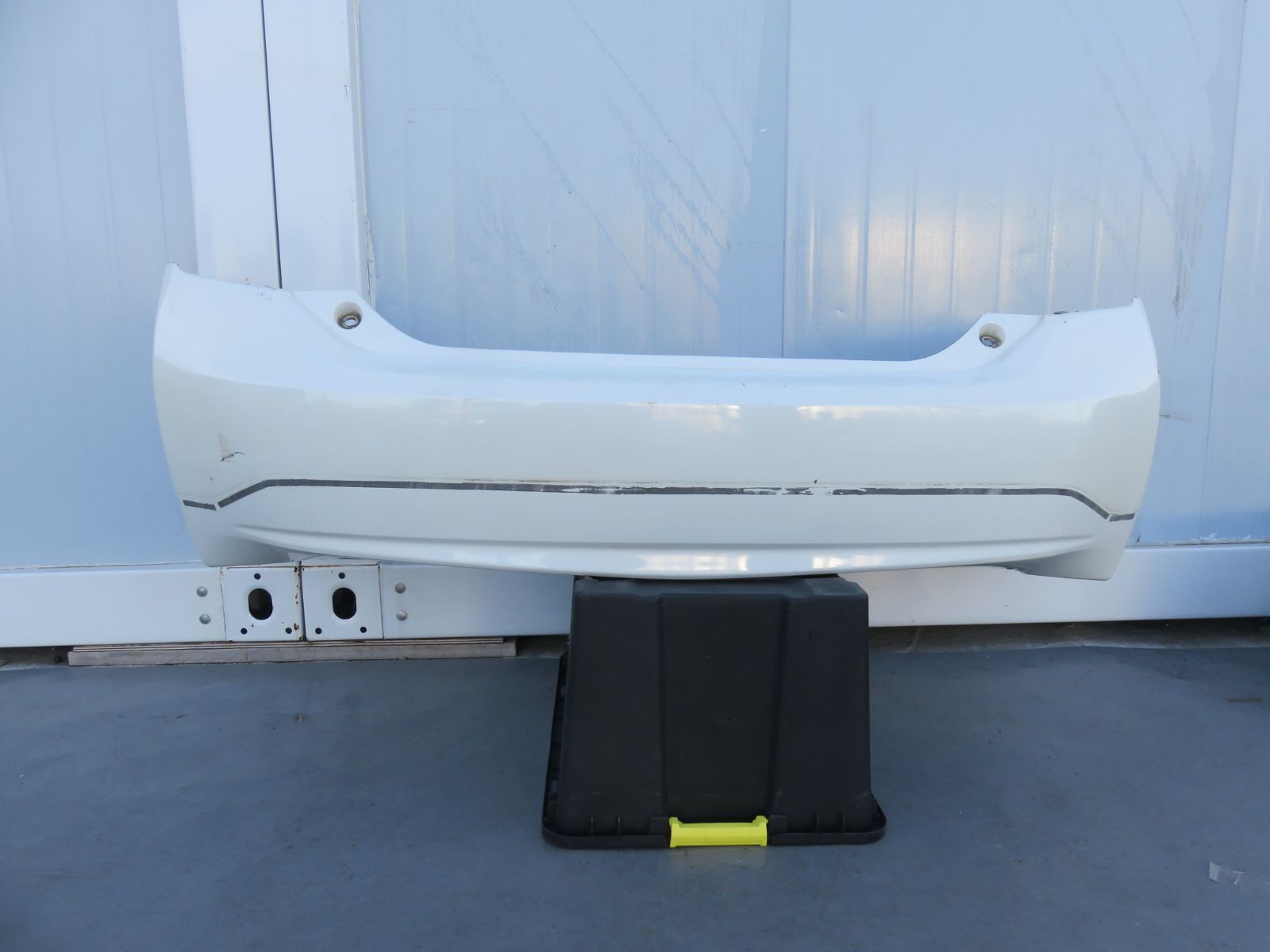 SFC2253 プリウス30系 前期 ZVW30 ZVW35 純正 リアバンパー リヤバンパー 52159-47050 070 パールホワイト