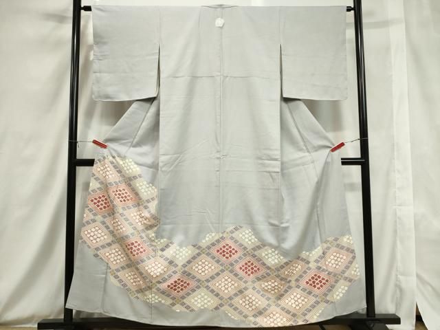 豪華色留袖　駒刺繍　風景文　金彩　正絹　逸品　未使用　一つ紋 □豪華色留袖 駒刺繍 吹き寄せ文 暈し染め 金彩 正絹 逸品