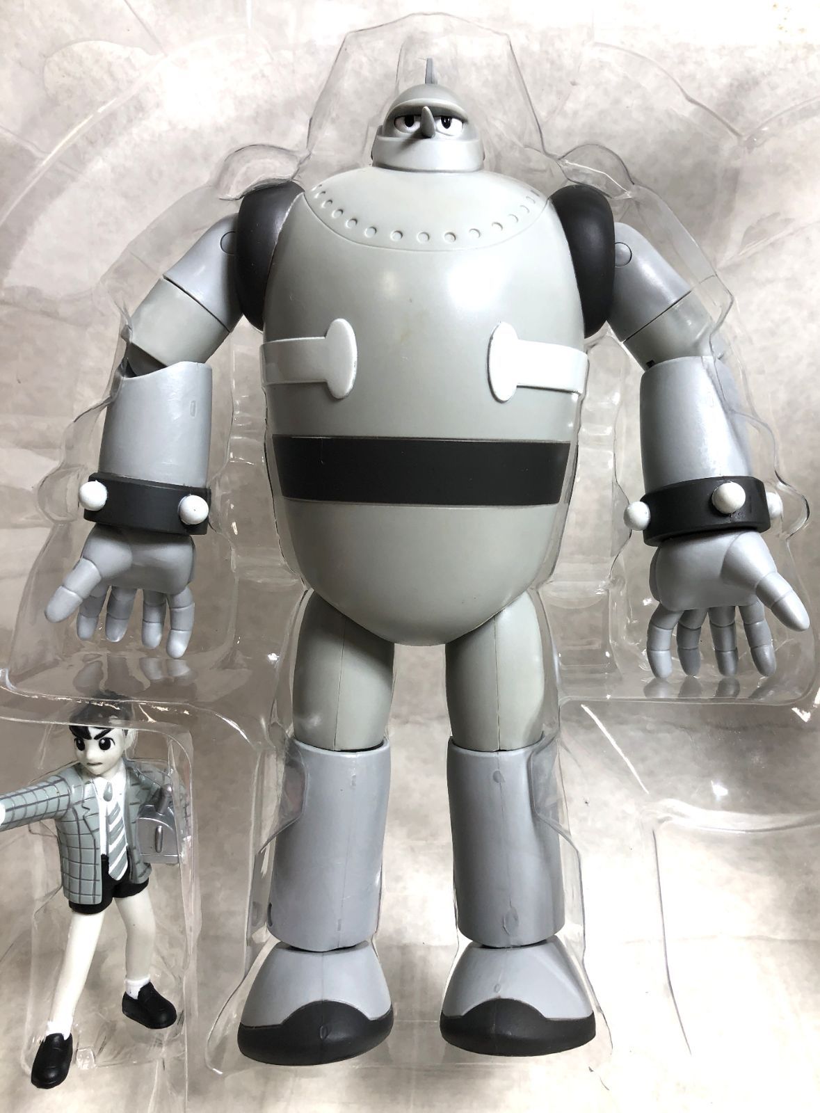 未開封 トイザらス限定 鉄人28号＆ブラックオックス フィギュア Amazon.co.jp: メディコムトイ ミラクルアクションフィギュア