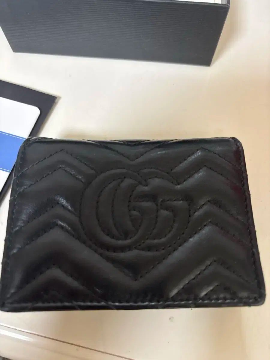 GUCCI