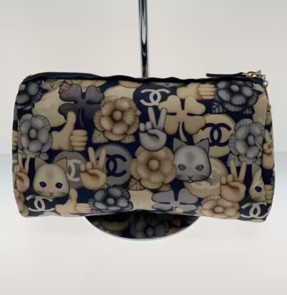 CHANEL Cat Pouch マルチカラー アニマル シャネル レディース