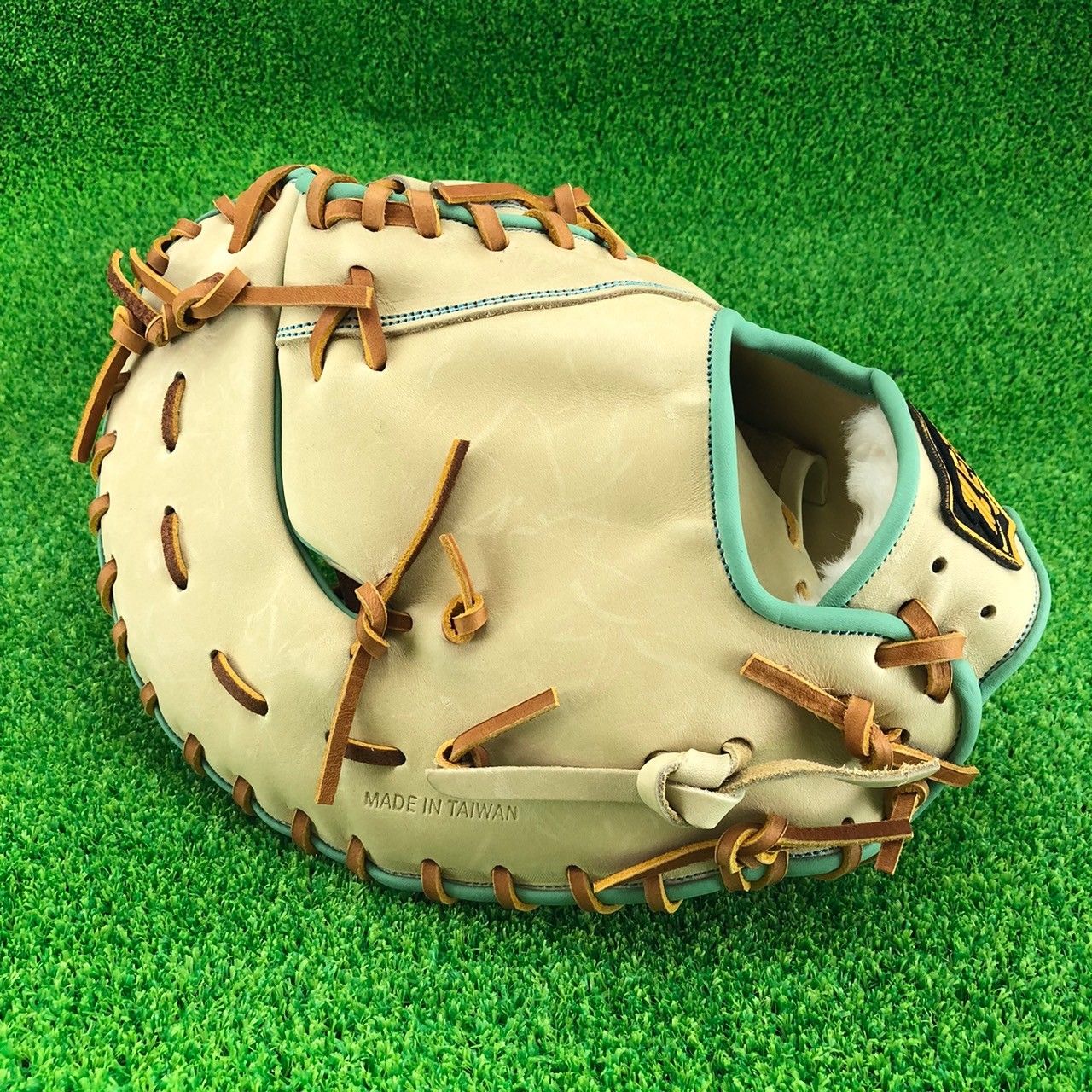 ZETT ゼット 硬式野球 グローブ 一塁用 ファーストミット 右投げ 889