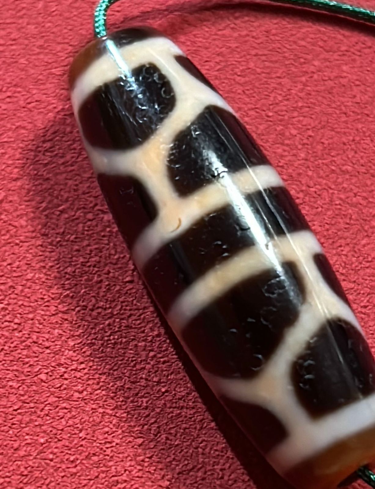 亀甲長寿天珠 朱砂入り天珠／チベット 天珠 dZi ジービーズ 西蔵 幻の