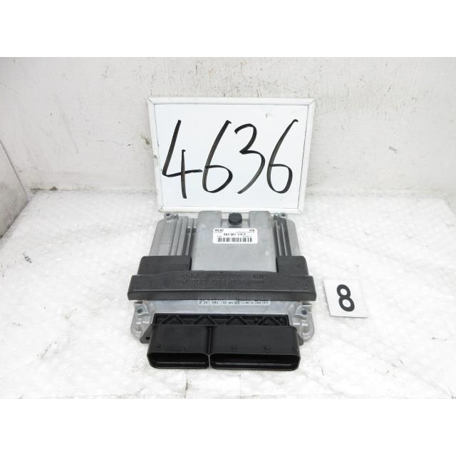 2011年 アウディ A5 ABA-8TCDNL (8) エンジンコンピューター   8K2907115P 194550 4636