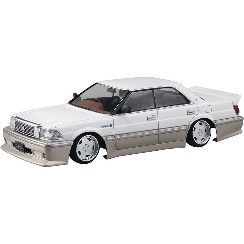 希少 アオシマ 1/24 ファブレス トヨタ クラウン プラモデル 完成品 アオシマ 1/24 ザ・モデルカー No.152 トヨタ UZS186 クラウン