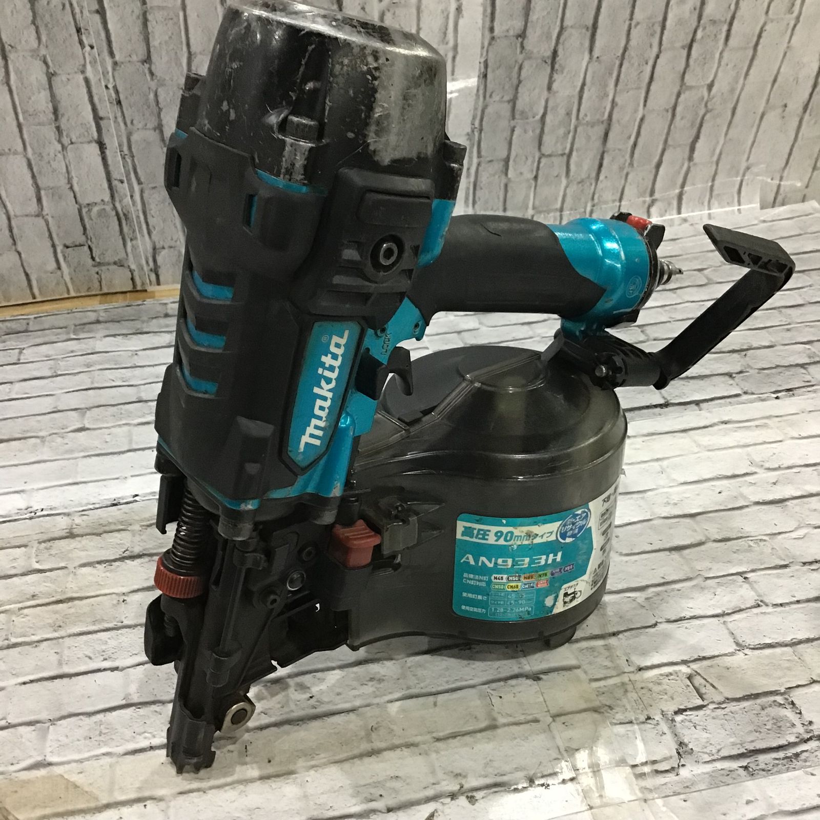 ☆マキタ(makita) 高圧エア釘打ち機 AN933HM【川口店】 - メルカリ 