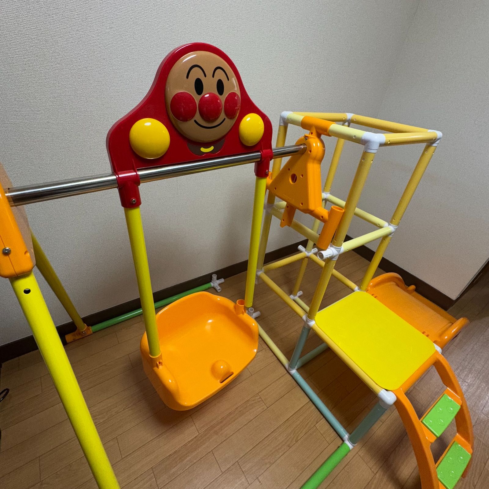 アンパンマン簡単折りたたみブランコパークDX アンパンマン 簡単 