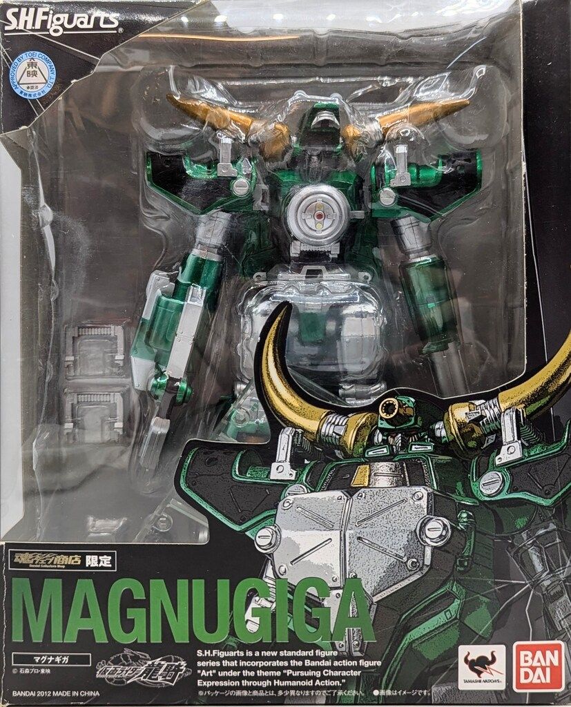 仮面ライダー龍騎 仮面ライダーゾルダ マグナギガ フィギュアーツ 2体