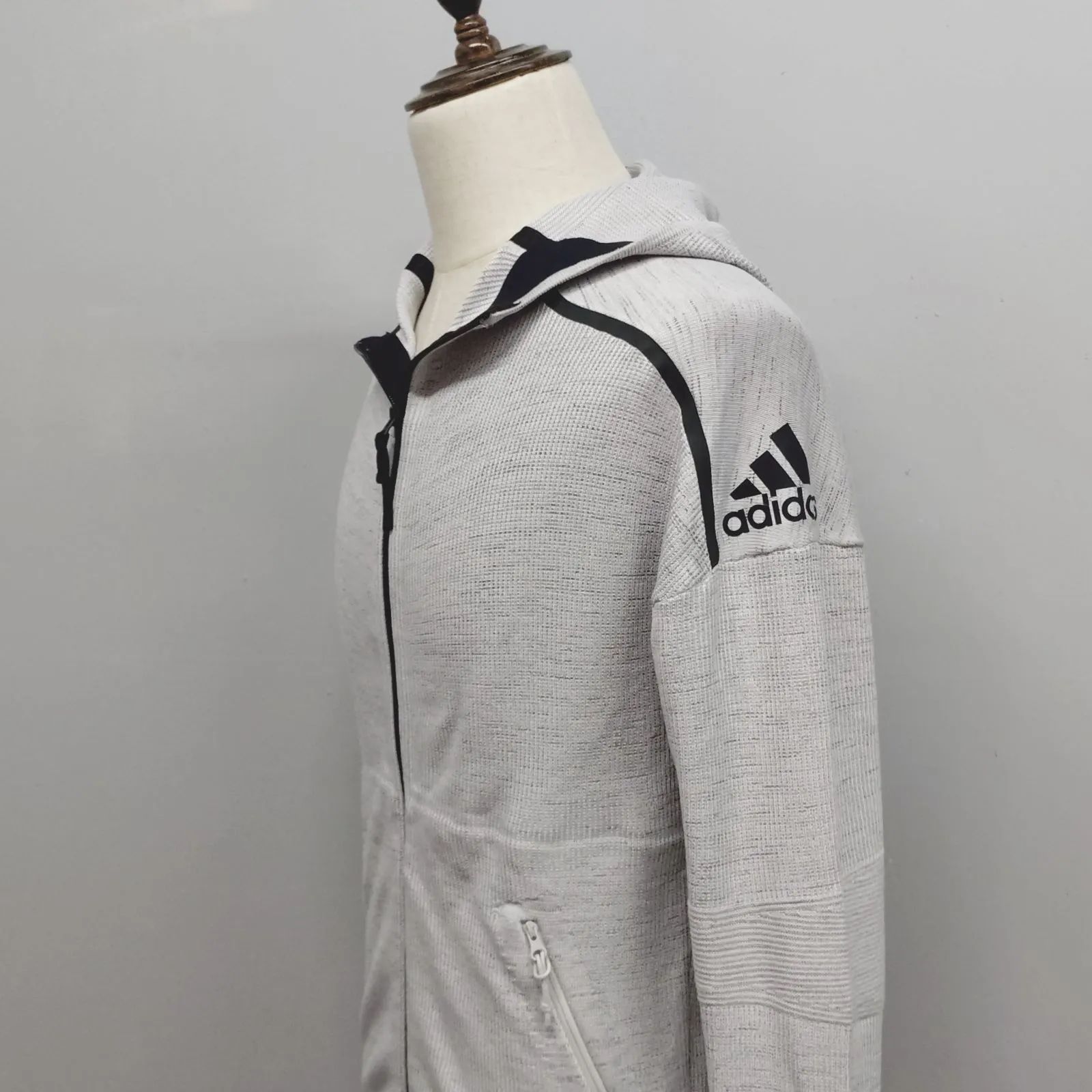 adidas Z.N.E 新品！プライムニット パーカー Mネイビー フーディー adidas アディダス パーカー フーディー プライムニット グレー Z.N.E.