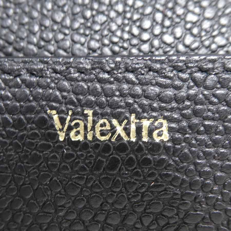 ヴァレクストラ Valextra