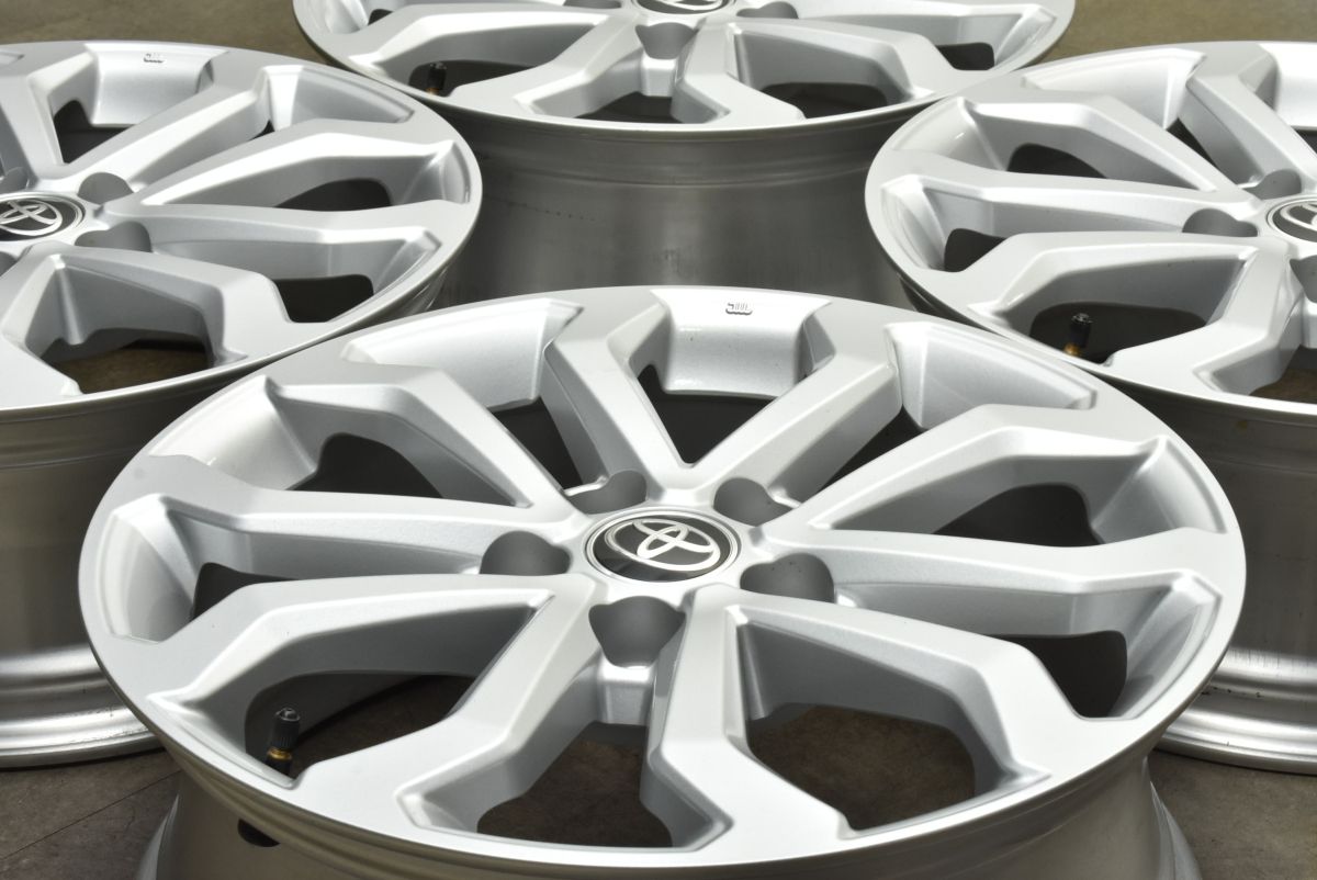 カローラクロス アルミホイール 7J +40 PCD 114.3 トヨタ