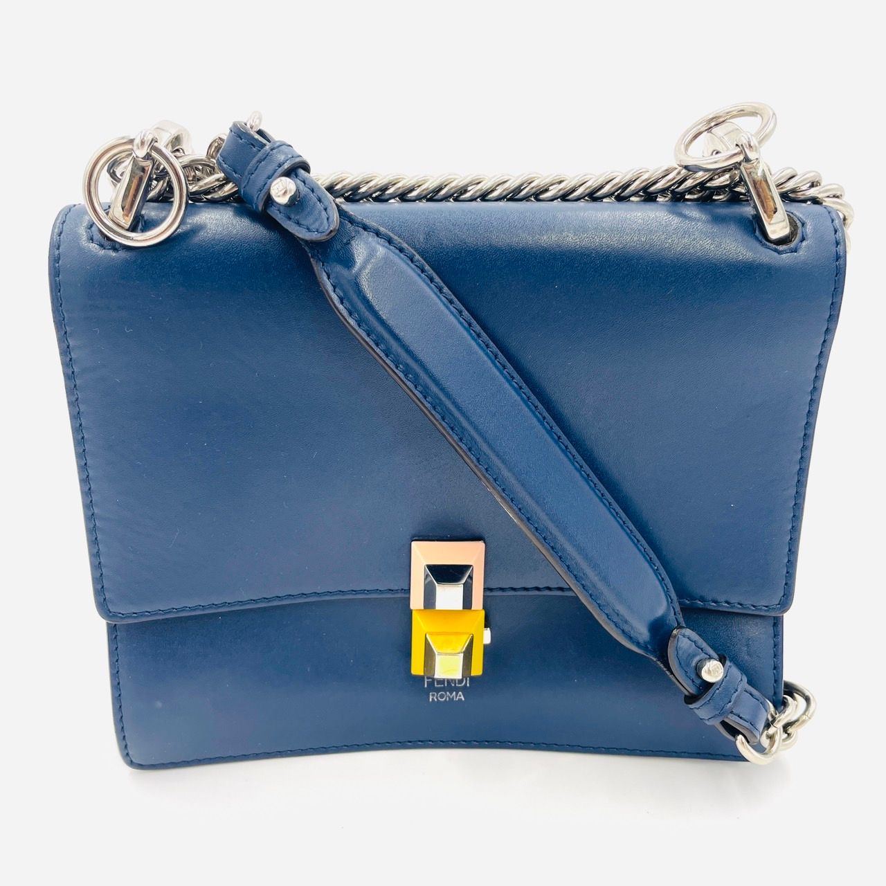 フェンディFENDI ショルダーバッグ ブルーレザー 青系 チェーン 