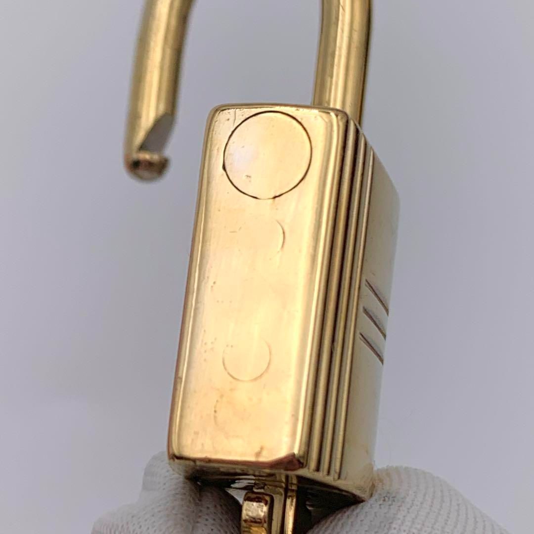 HERMES エルメス カデナ　24Kメッキ　No.102　102番　鍵付き HERMES エルメス カデナ 24Kメッキ No.102 102番 鍵付き