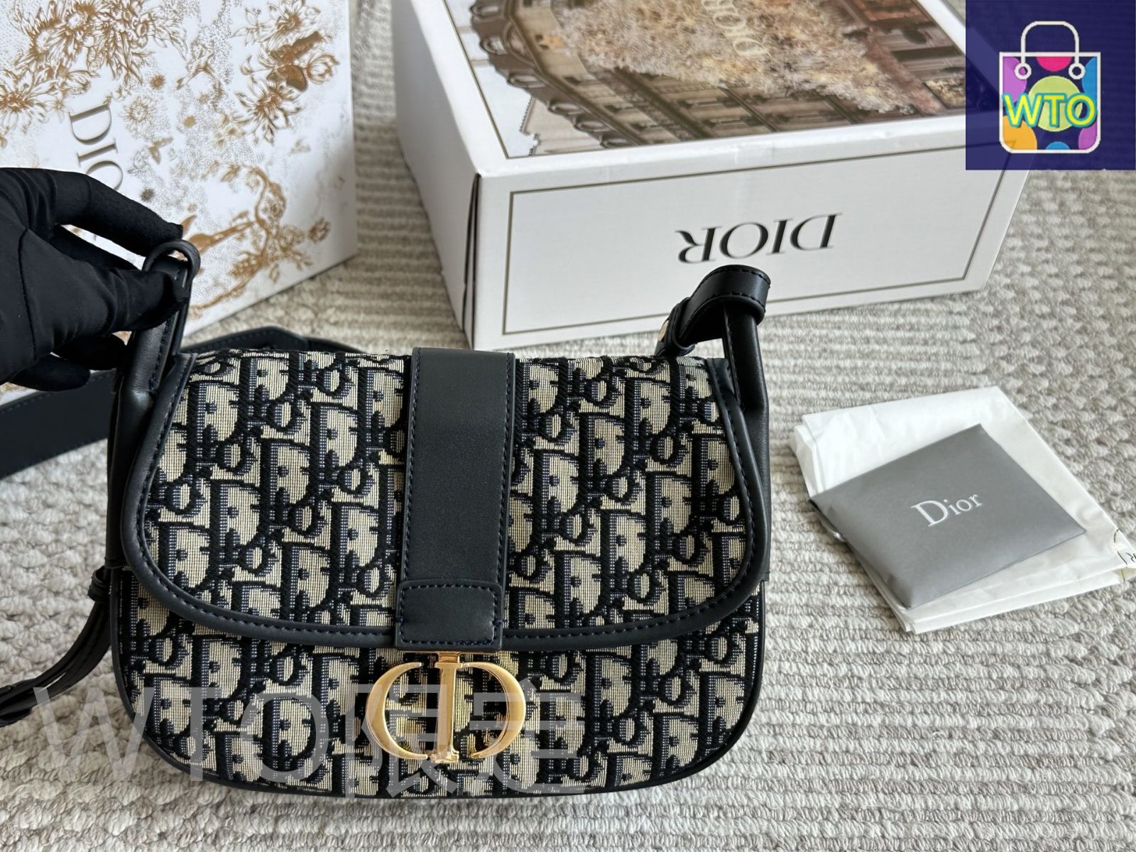 今日WTO】Dior ディオール メッセンジャーバッグ シリーズ 軽量