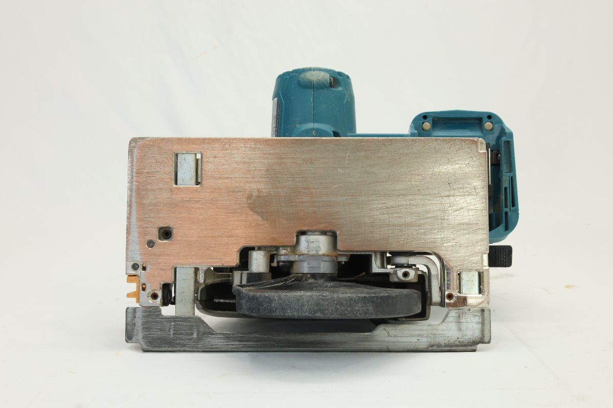  マキタ makita 充電式マルノコ 125 mm HS 470 D 14.4 V 充電回数186回 ケース付き 電動工具 配送不可 併 B 3 その他 バイス クランプ