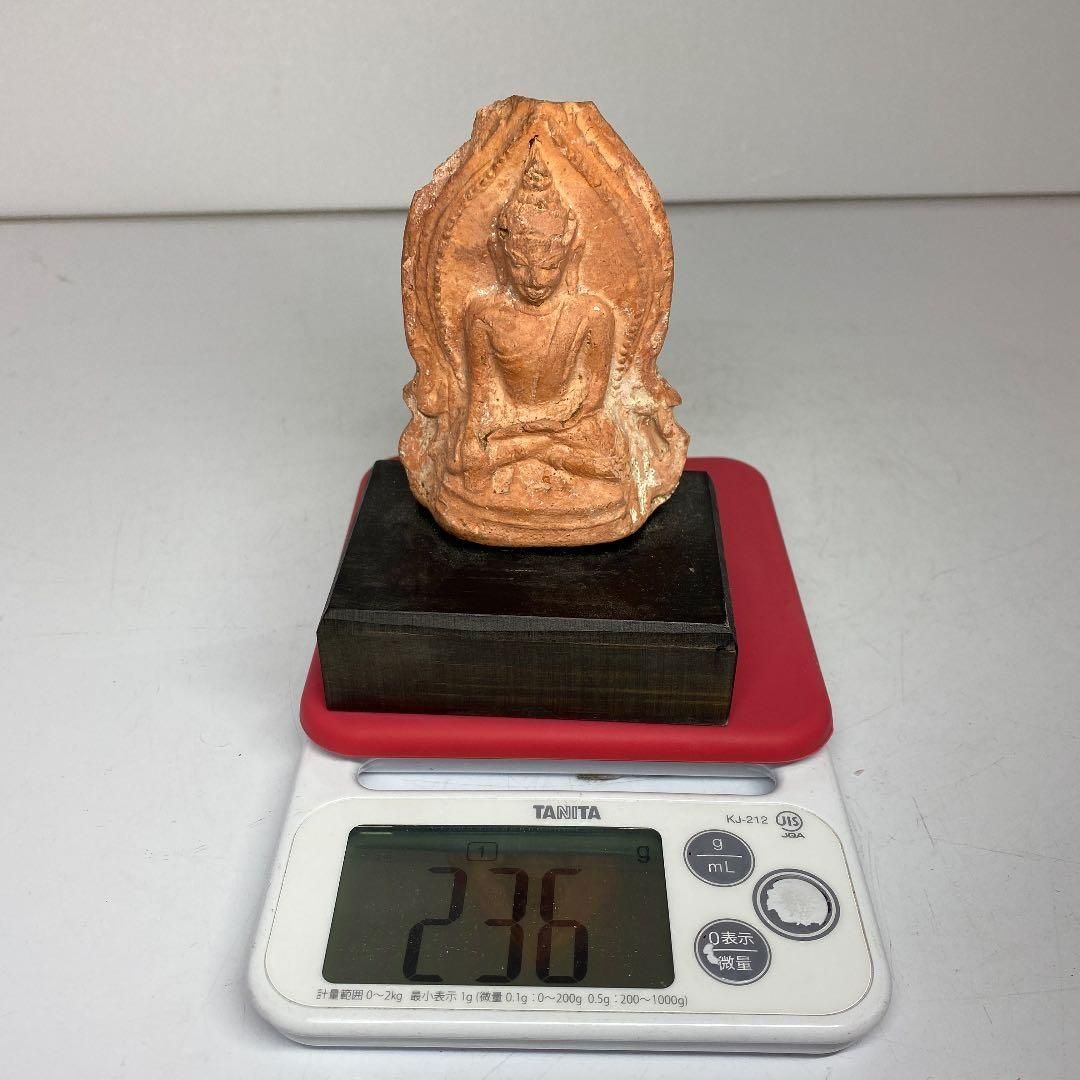 古代　チベット仏　石像座像　重さ236g 東H5-0407④トヒサ 古代 チベット仏 石像座像 重さ236g 東H5-0407④トヒサ - メルカリ