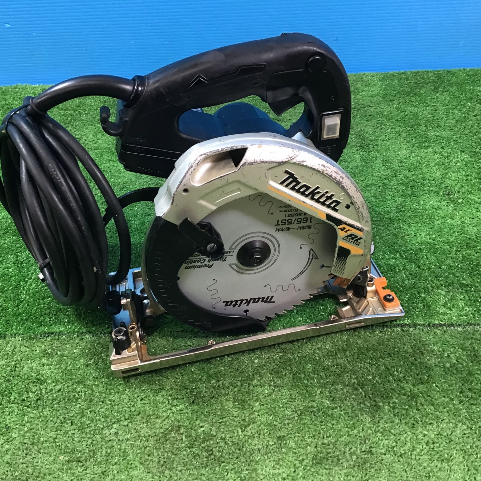 マキタ makita 電子マルノコ HS6303 藤沢店