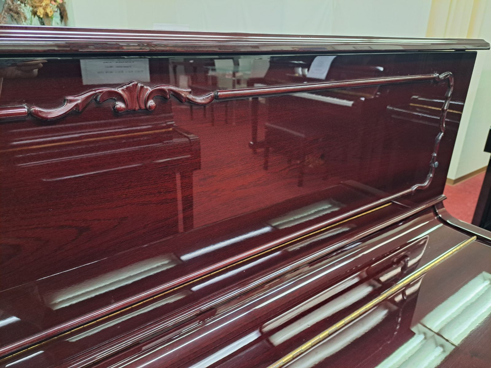 アップライトピアノ