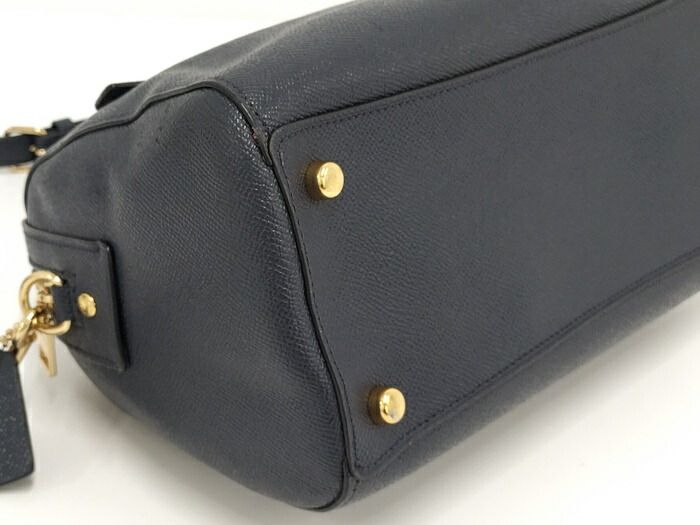 レザー ネイビー