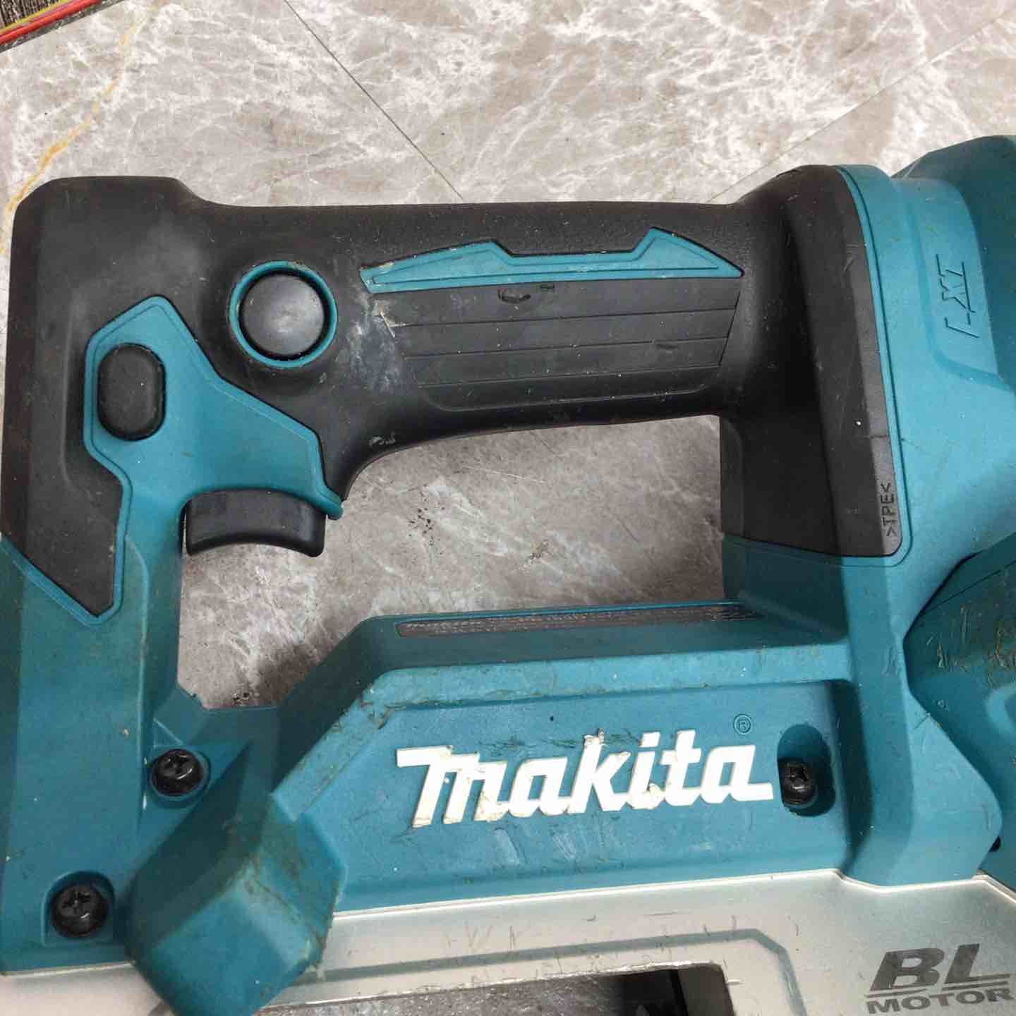 コードレスポータブルバンドソー PB183DZ