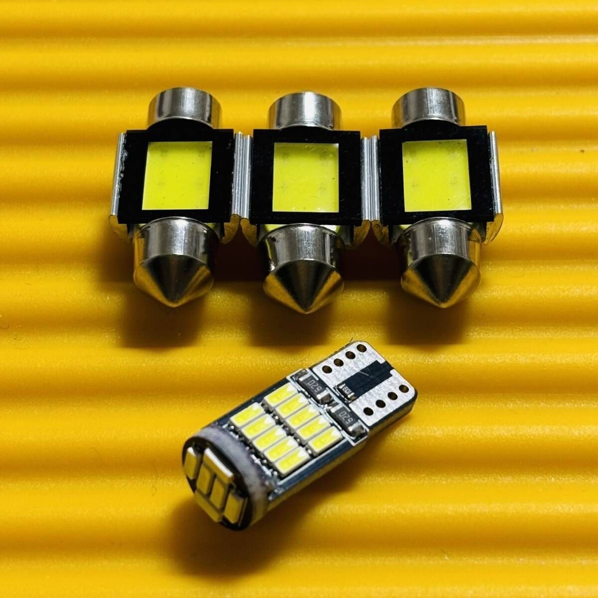 お得セット◇鬼爆光！B11A ekスペースカスタム T10 LED ルームランプ 4点セット ホワイト ミツビシ パーツ カー用品 アクセサリー  車検対応 - メルカリ