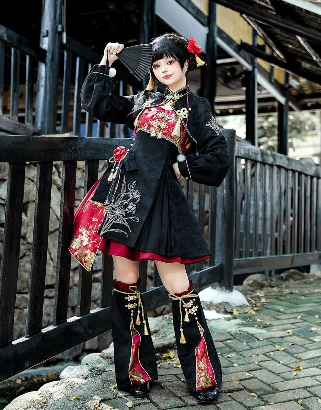 和風 ロリータ ワンピース 黒 赤 着物風 ドレス 中華風 ゴスロリ 衣装 刺繍 花柄 レース コスプレ 衣装 学園祭 舞台 イベント 撮影 レディース 長袖 ミニ丈 春 秋 冬