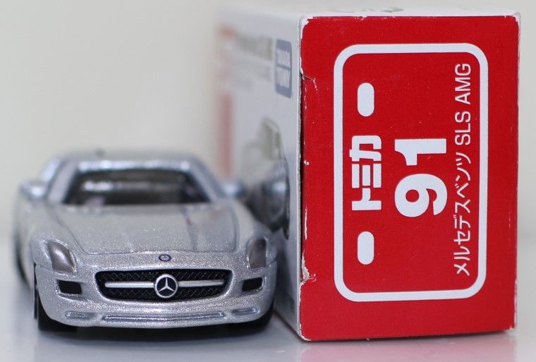 トミカ 91 メルセデスベンツ　SLS AMG Amazon | TOMY タカラトミカ NO.91 ベンツ SLS AMG 1:65