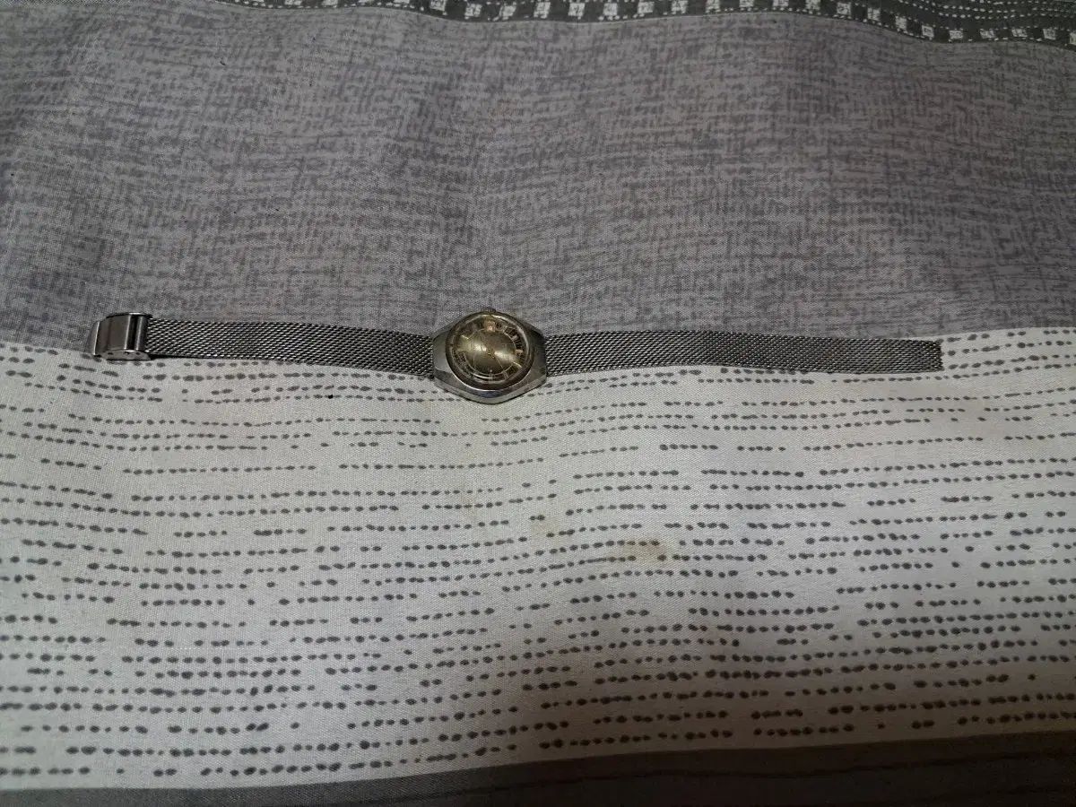 ヴィンテージ メッシュ 女性 腕時計 オートマティック