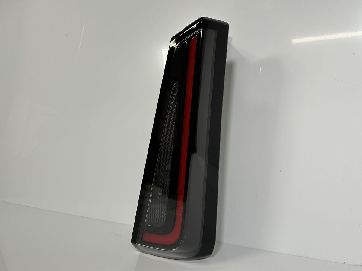 破損キズなし 低走行 C28系 セレナ FC28 GFC28 純正 右テールランプ Assy テールライト LED 26550-7DA0A 220-2379Y 7DA 管理31749