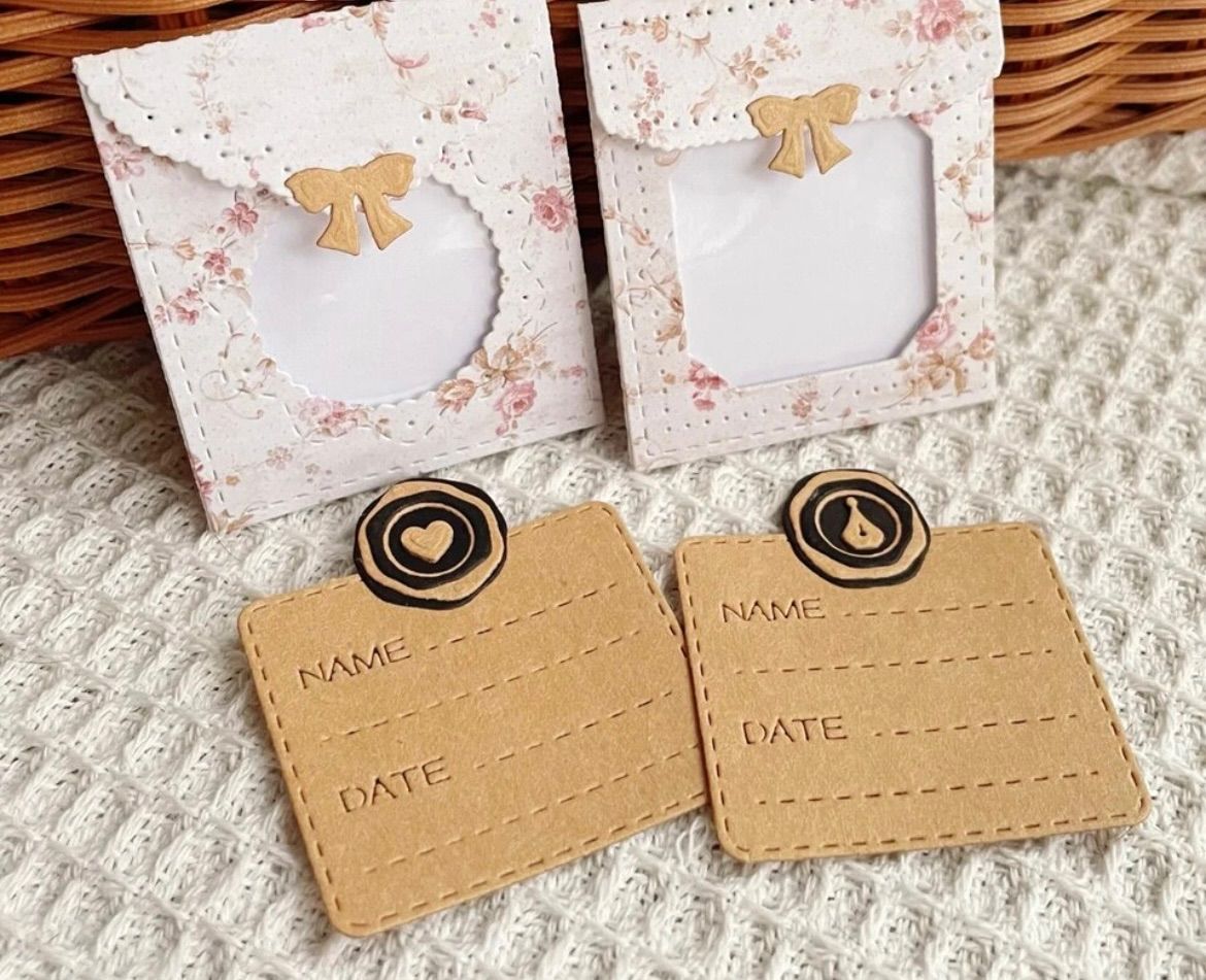 新品★再入荷★窓付き　ミニエンベロープ　封筒　カッティングダイ カッティングダイ 窓付封筒 ミニ - メルカリ