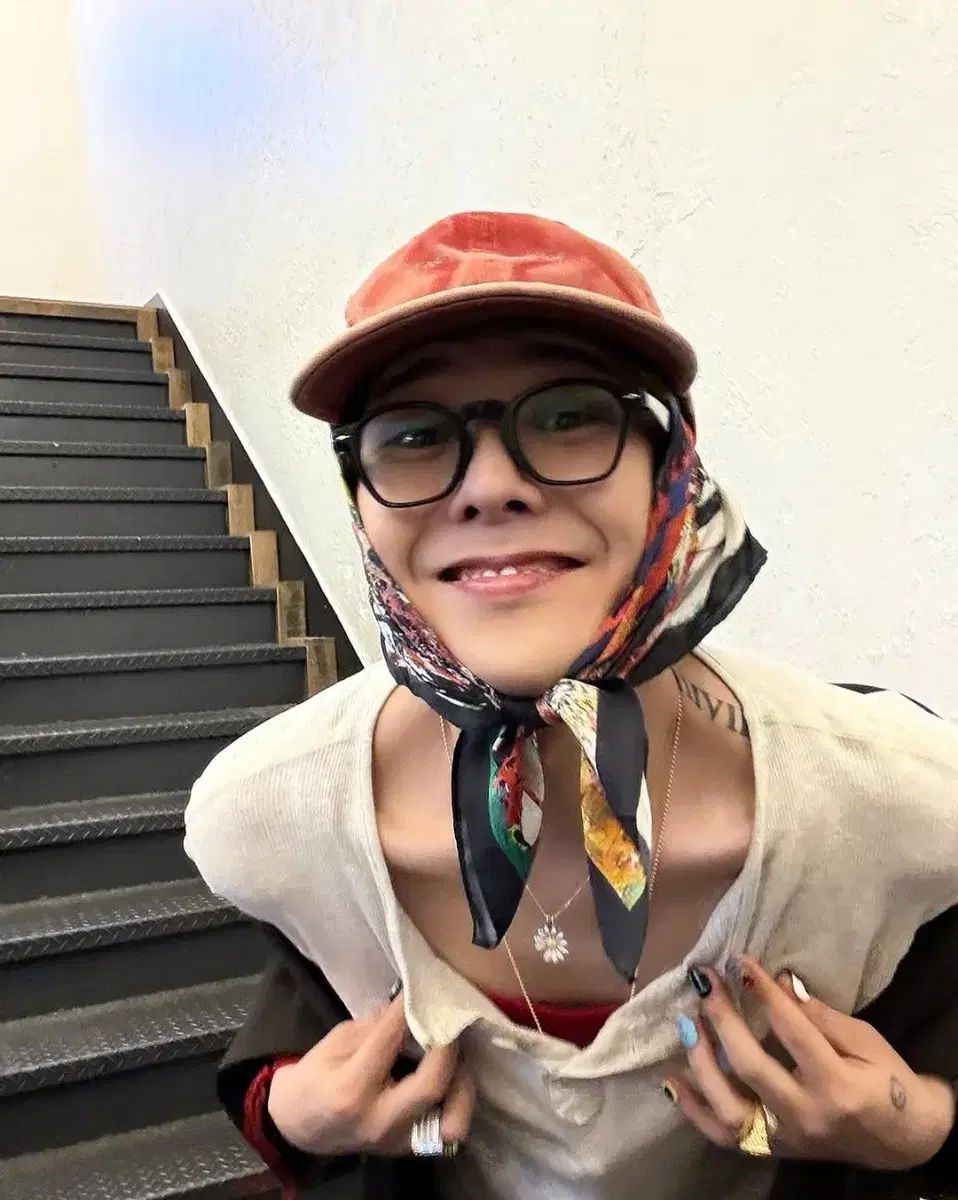 JACQUES MARIE MAGE G-DRAGON着用モデル