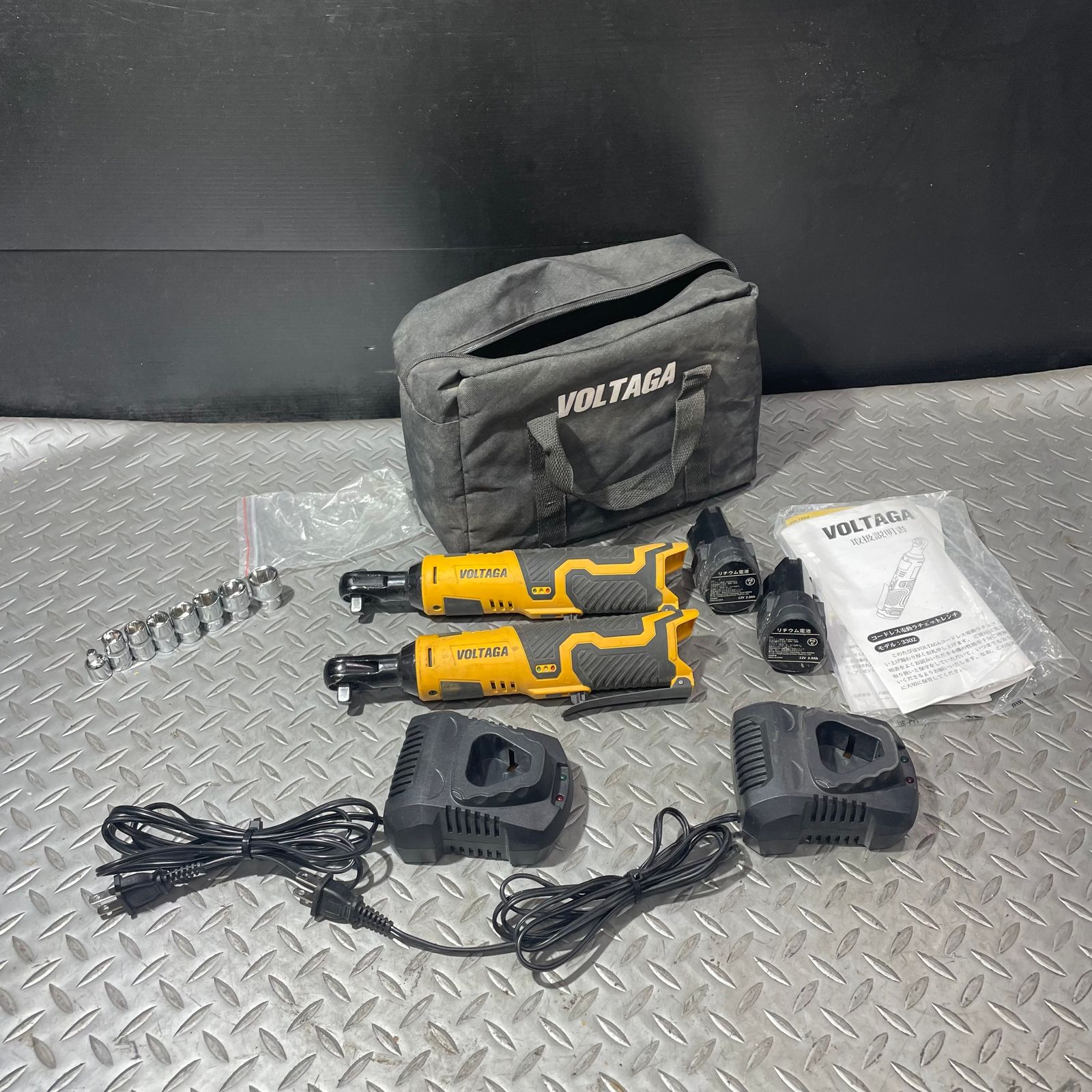 VOLTAGA 12Vコードレス電動ラチェットレンチ 3302 2台セット 差 VOLTAGA 12Vコードレス電動ラチェットレンチ 3302 2台セット 差