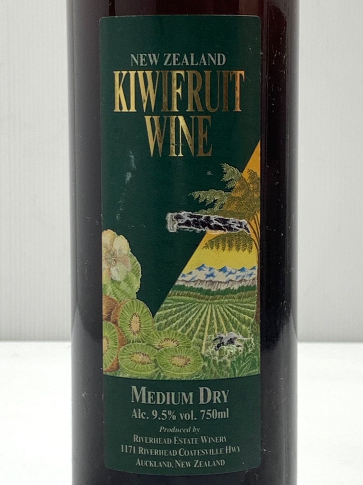 ニュージーランド、キウイフルーツワイン 、希少、1990年 ニュージーランド、キウイフルーツワイン 、希少、1990年 【公式通販】