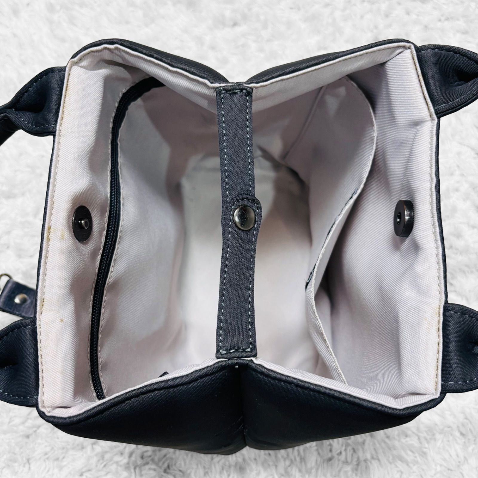 ハイドロゲン HYDROGEN ハンドバッグ TOTE BAG ロゴチャーム付 バイ