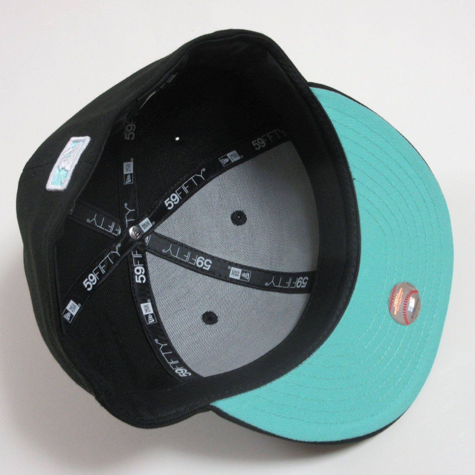 NEW ERA NY Minute 東京限定 7 1/2サイズ