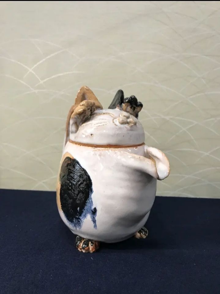 萩焼 猫ポット(大)ryo-10 小久保凌雲作 - メルカリ